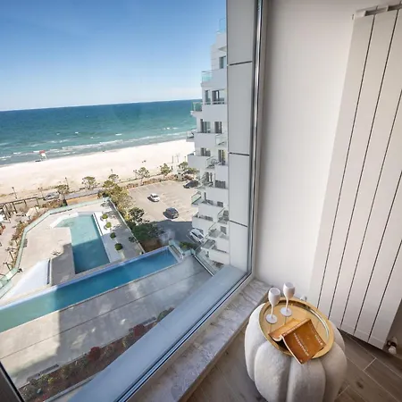 شقة Manhattan In Infinity Pools And Parking Năvodari